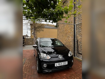 Used Volkswagen up! 2013 for sale - 75168382: Photo