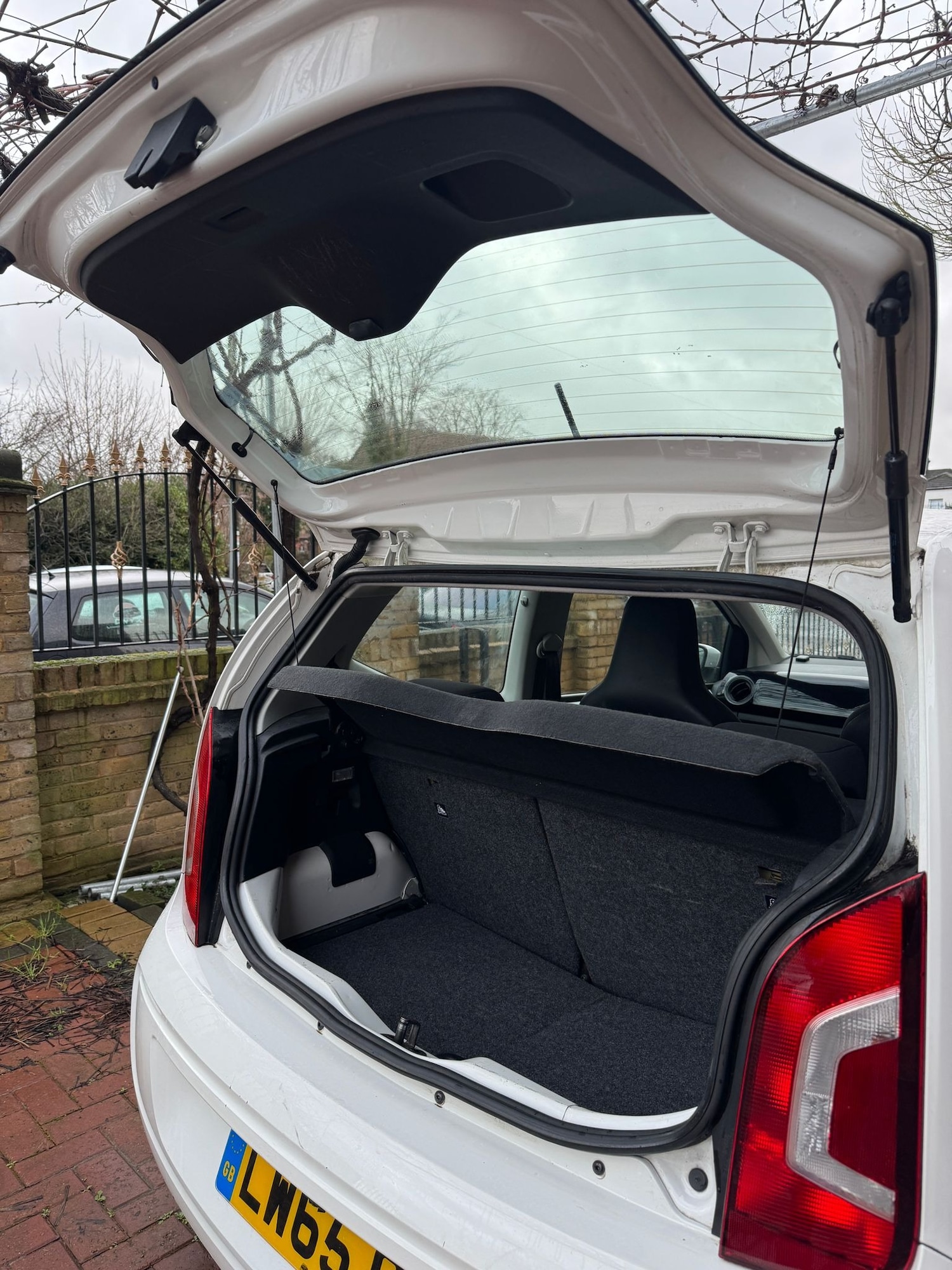 Used Volkswagen up! 2016 for sale - 77405072: Photo 10