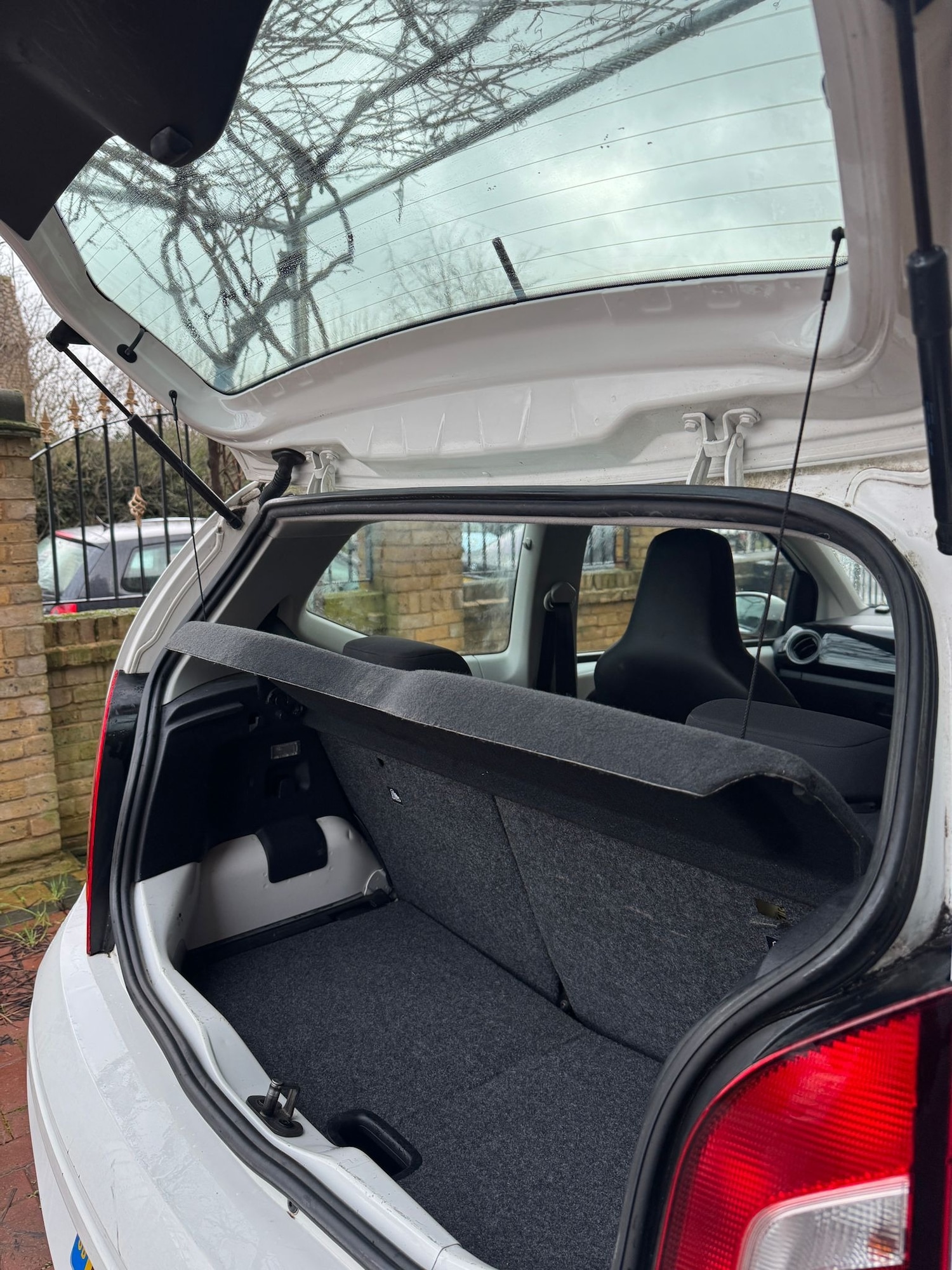 Used Volkswagen up! 2016 for sale - 77405072: Photo 11