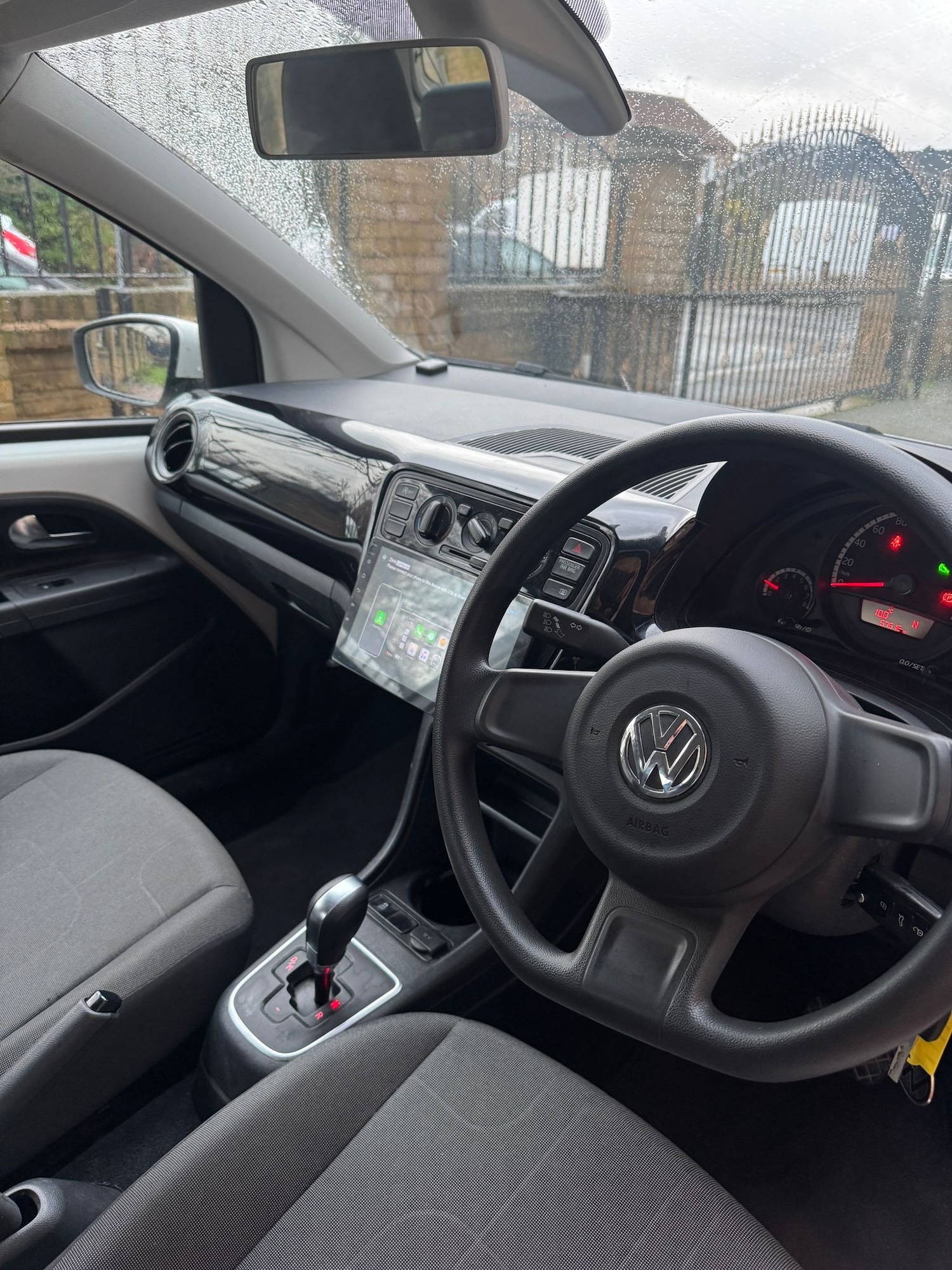 Used Volkswagen up! 2016 for sale - 77405072: Photo 15