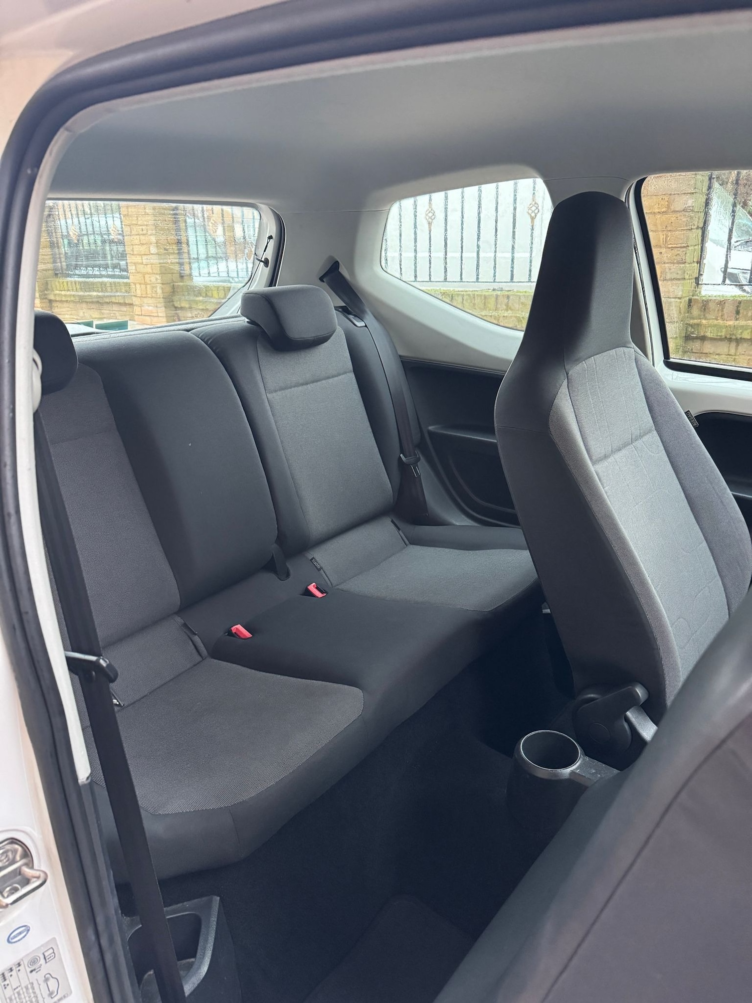 Used Volkswagen up! 2016 for sale - 77405072: Photo 23