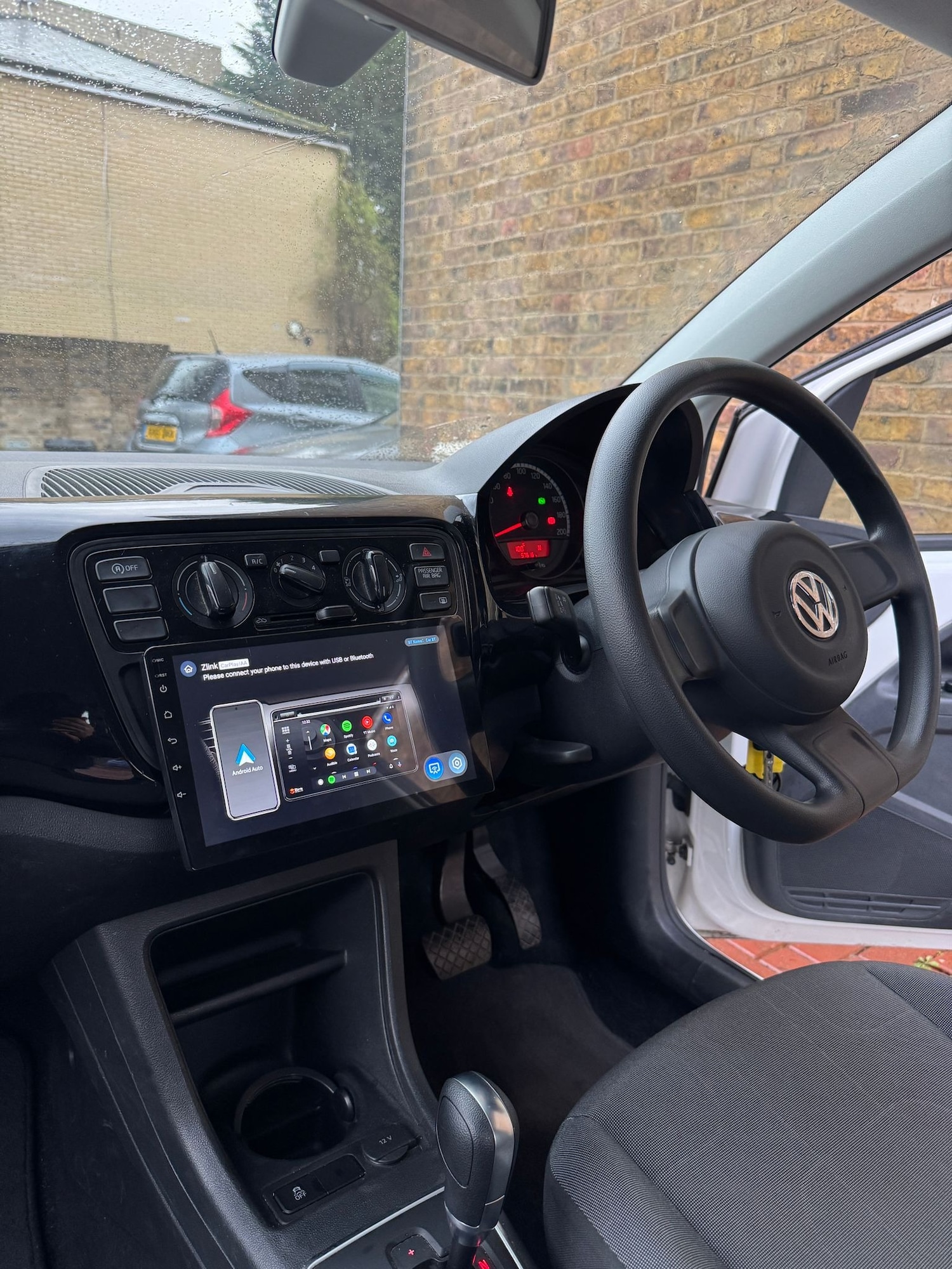 Used Volkswagen up! 2016 for sale - 77405072: Photo 26