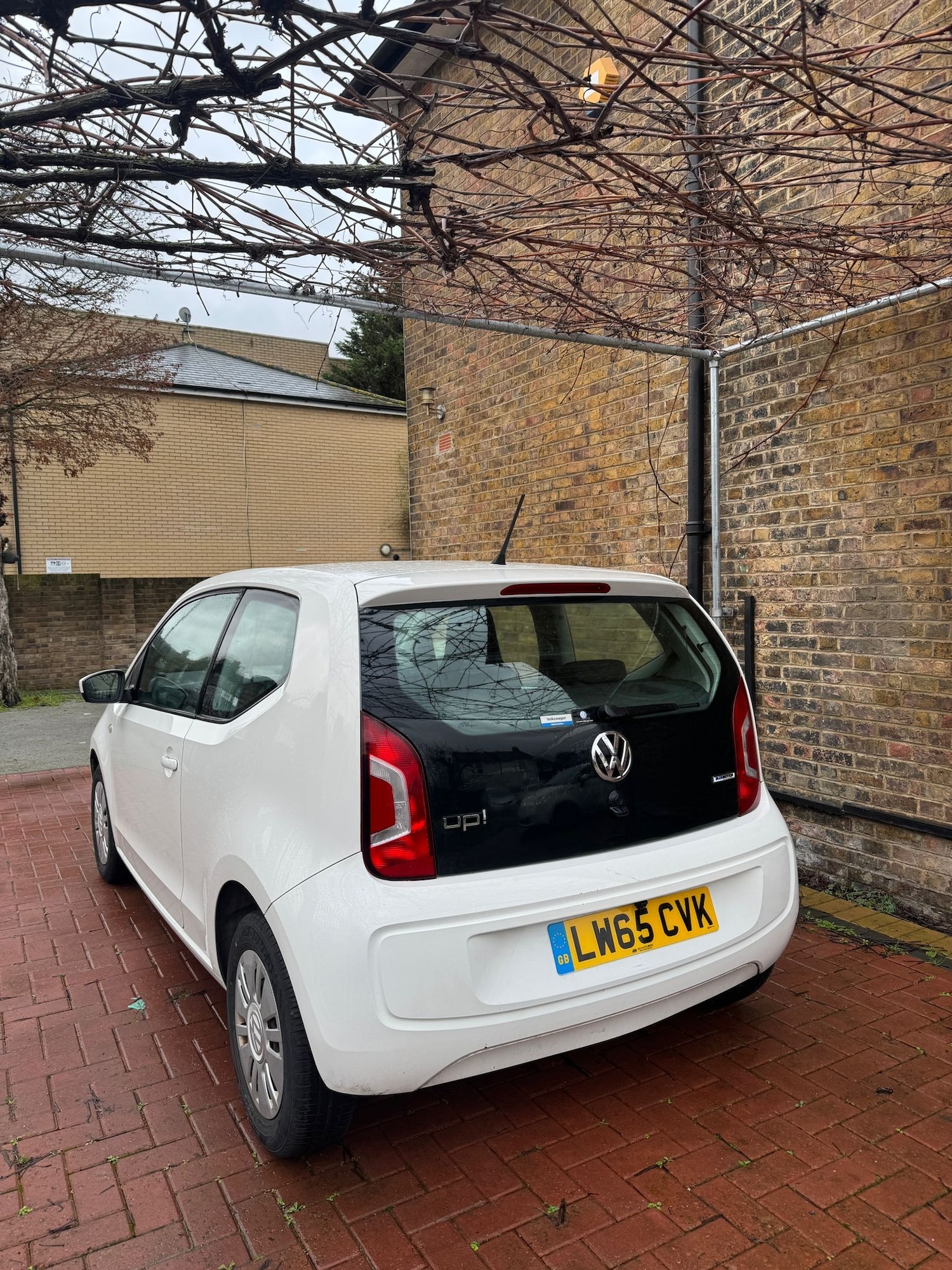 Used Volkswagen up! 2016 for sale - 77405072: Photo 8