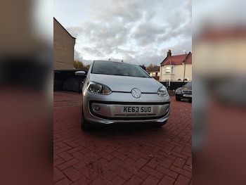 Used Volkswagen up! 2014 for sale - 76531448: Photo