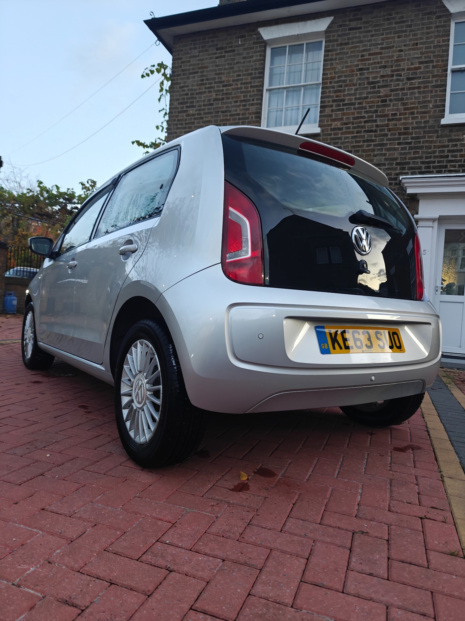 Used Volkswagen up! 2025 for sale - 76531448: Photo 4
