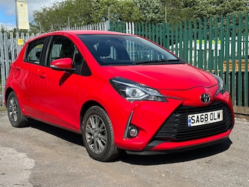 Used Toyota Yaris 2018 for sale - 79075238: Photo