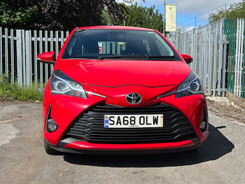 Used Toyota Yaris 2018 for sale - 79075238: Photo