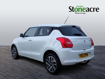 Used Suzuki Swift 2022 for sale - 76991723: Photo