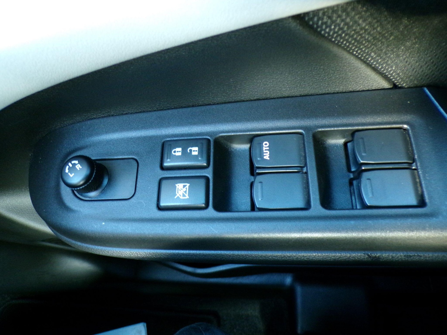 Used Suzuki Swift 2024 for sale - 77709540: Photo 21