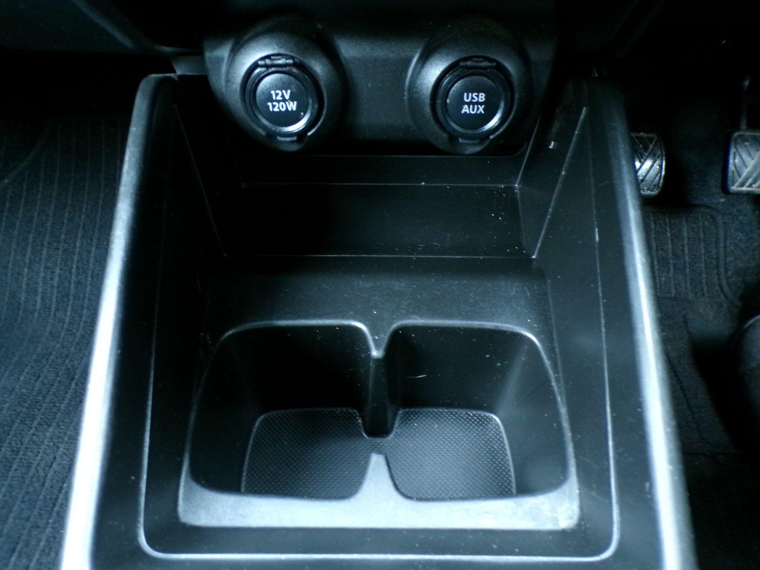 Used Suzuki Swift 2023 for sale - 76976464: Photo 11