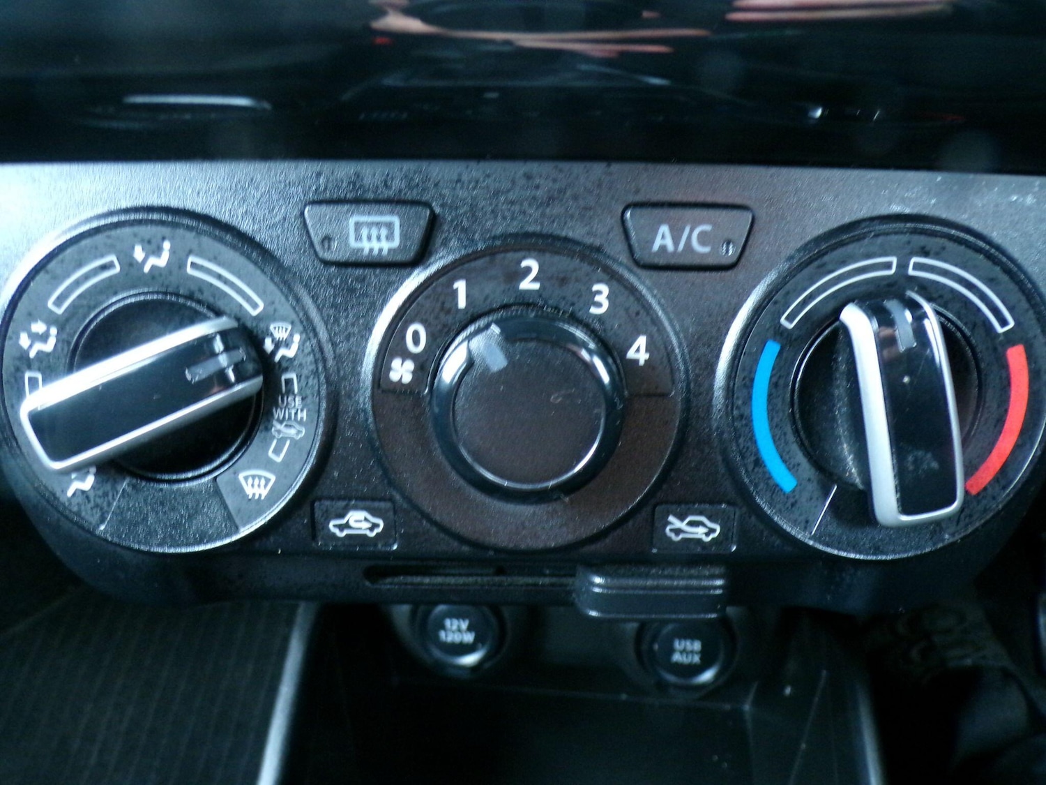 Used Suzuki Swift 2023 for sale - 76976464: Photo 16