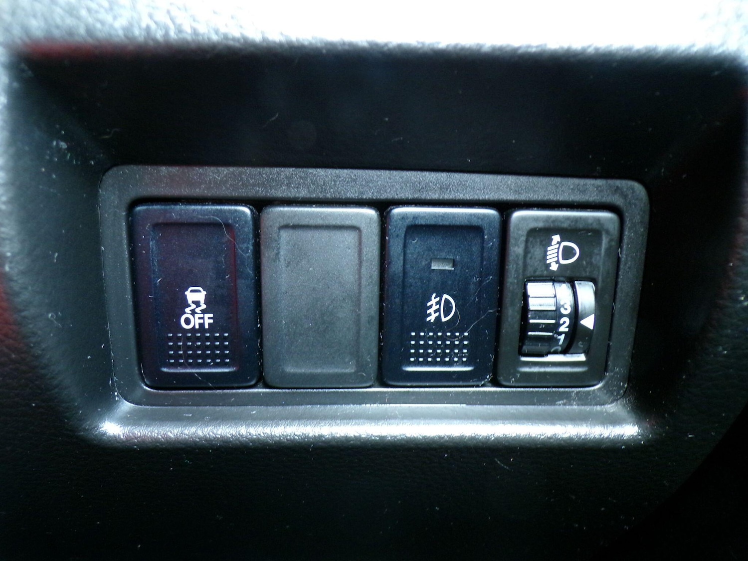 Used Suzuki Swift 2015 for sale - 77646873: Photo 17