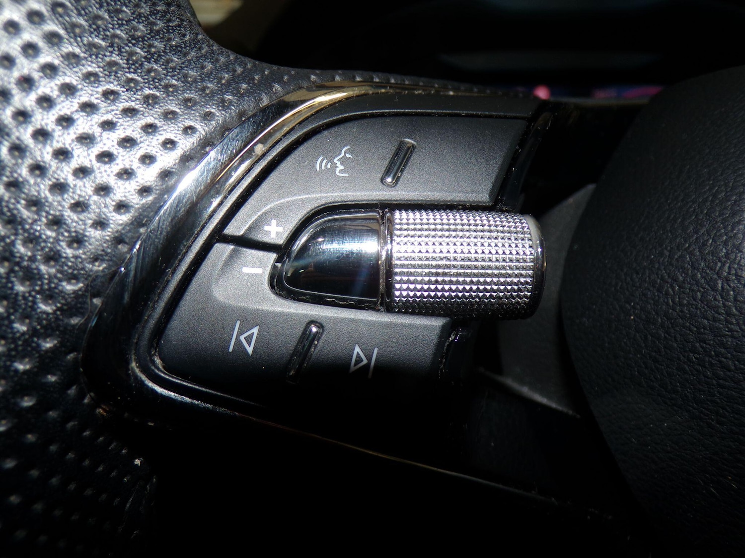 Used Skoda Kamiq for sale - 76528093: Photo 17