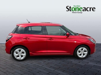 Used Suzuki Swift 2024 for sale - 78923088: Photo