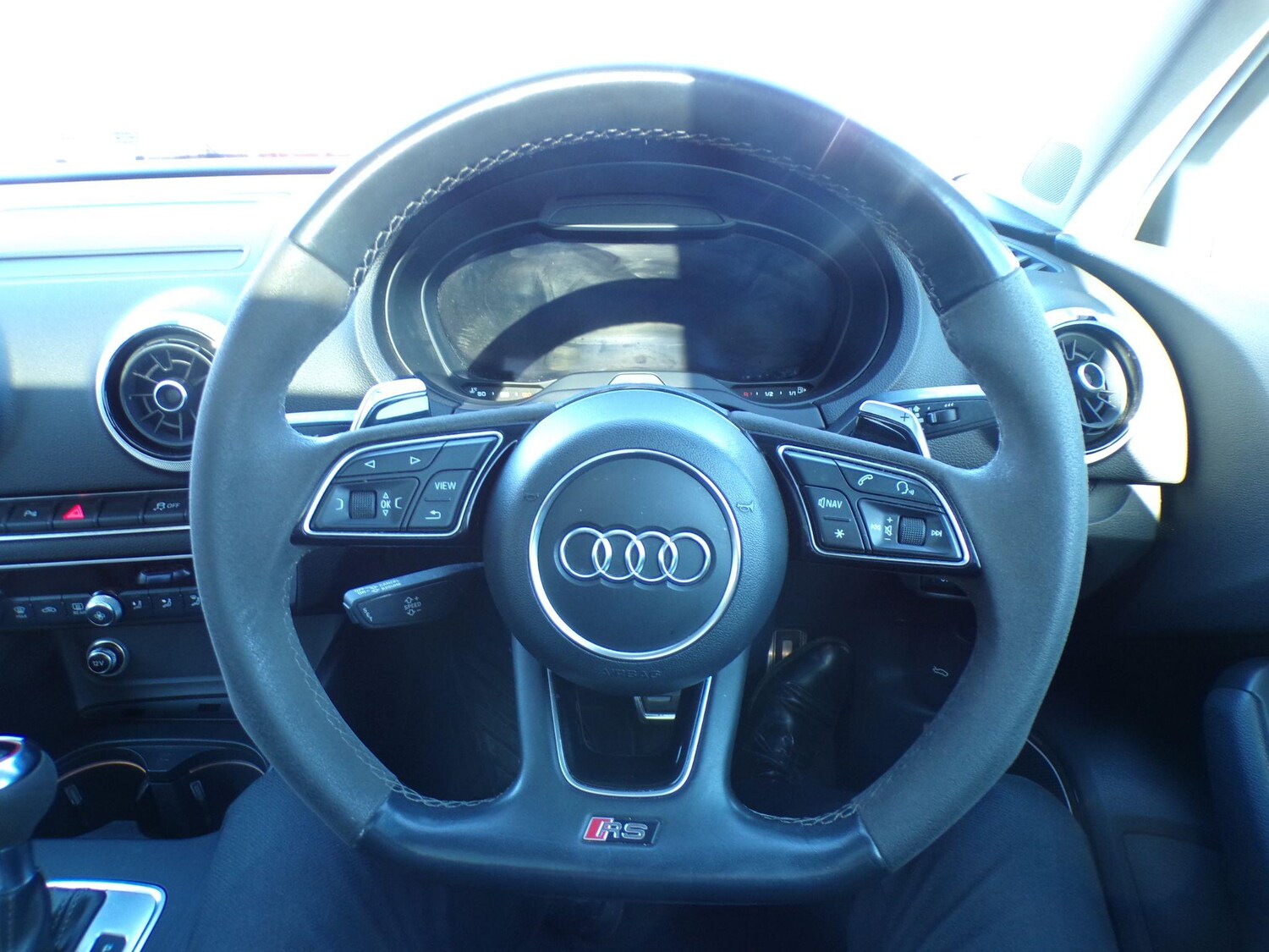 Used Audi RS3 2019 for sale - 77710460: Photo 33