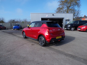 Used Suzuki Swift 2023 for sale - 77709553: Photo