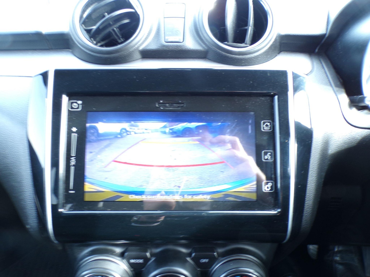 Used Suzuki Swift 2024 for sale - 77994048: Photo 17