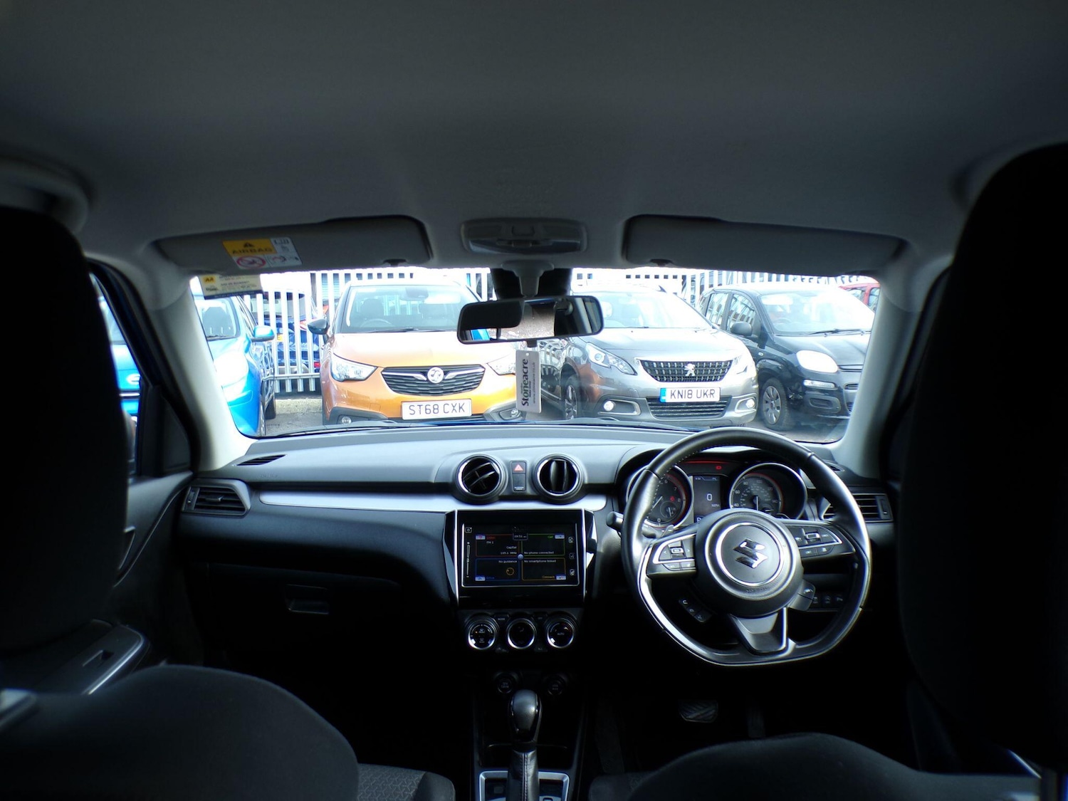 Used Suzuki Swift 2024 for sale - 77994048: Photo 9