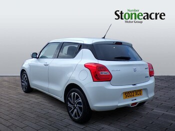 Used Suzuki Swift 2022 for sale - 77238505: Photo