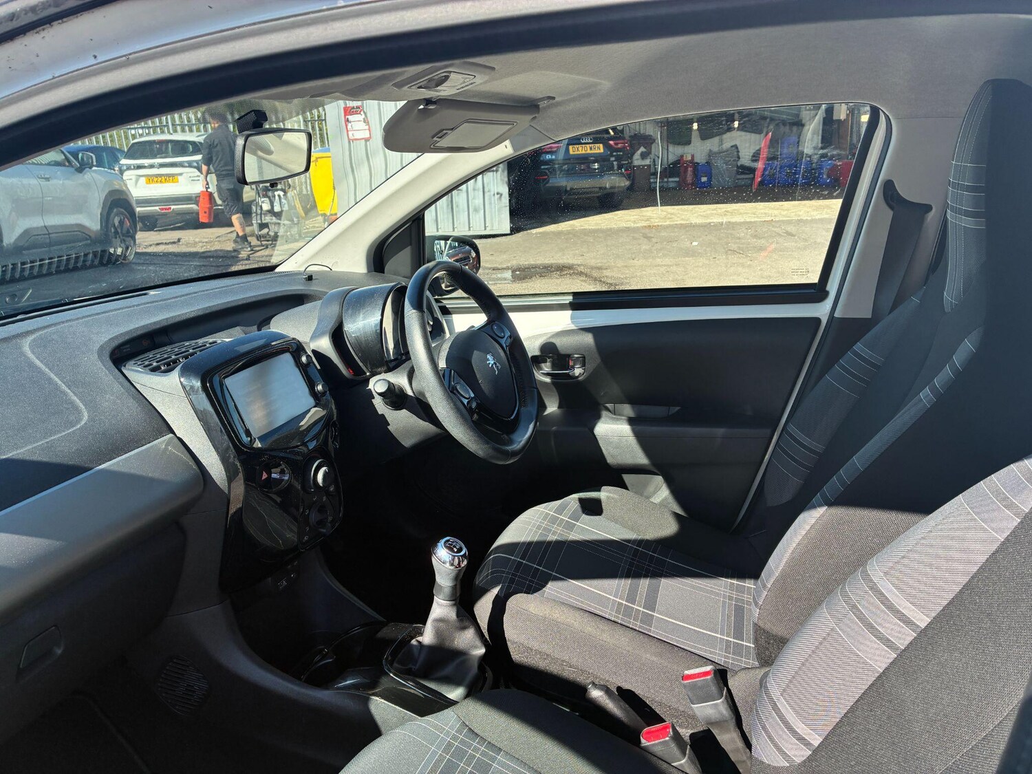 Used Peugeot 108 for sale - 78185525: Photo 10