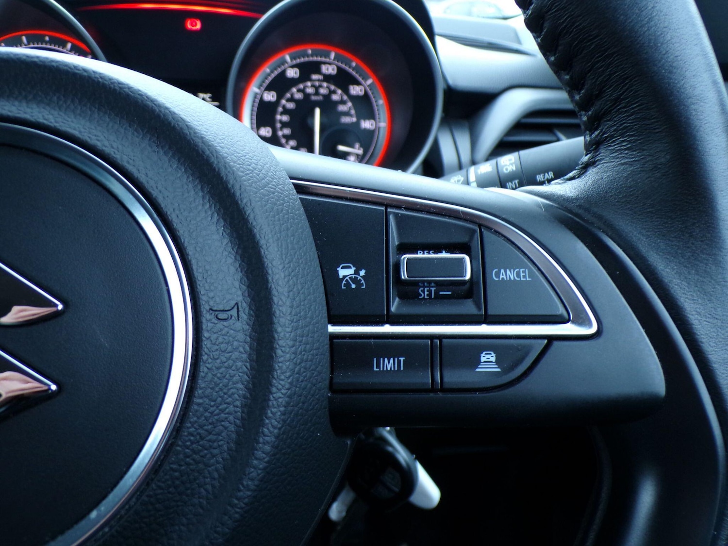 Used Suzuki Swift 2023 for sale - 77411897: Photo 16