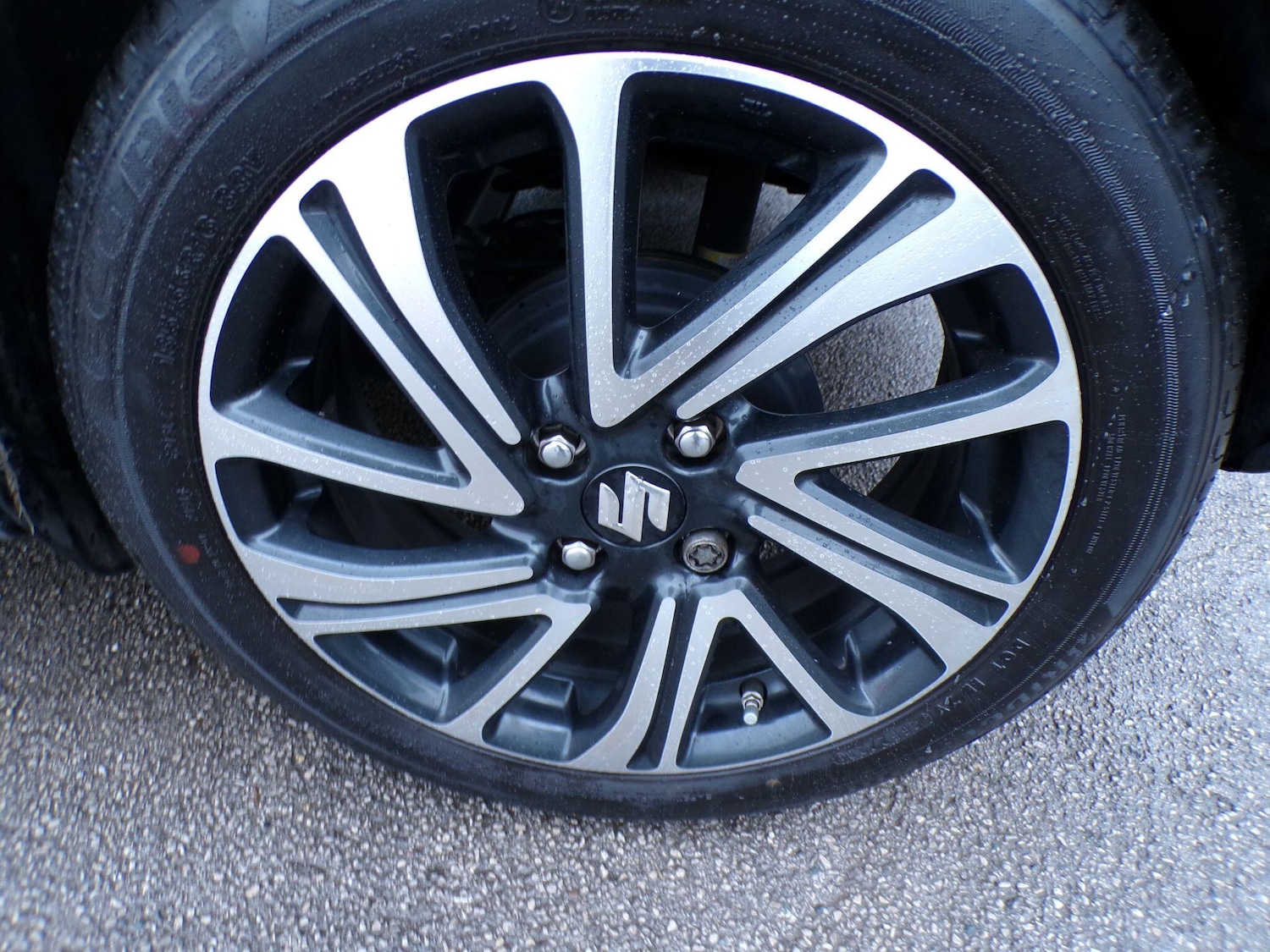 Used Suzuki Swift 2023 for sale - 77411897: Photo 18