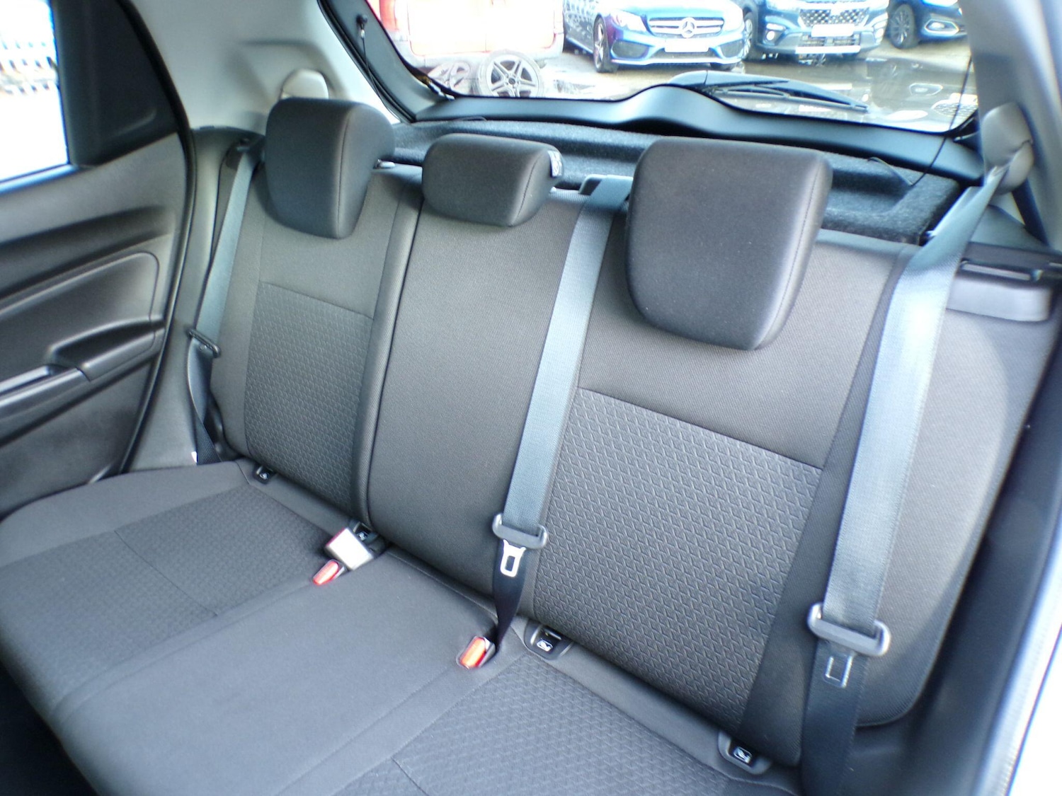 Used Suzuki Swift 2022 for sale - 77020848: Photo 16