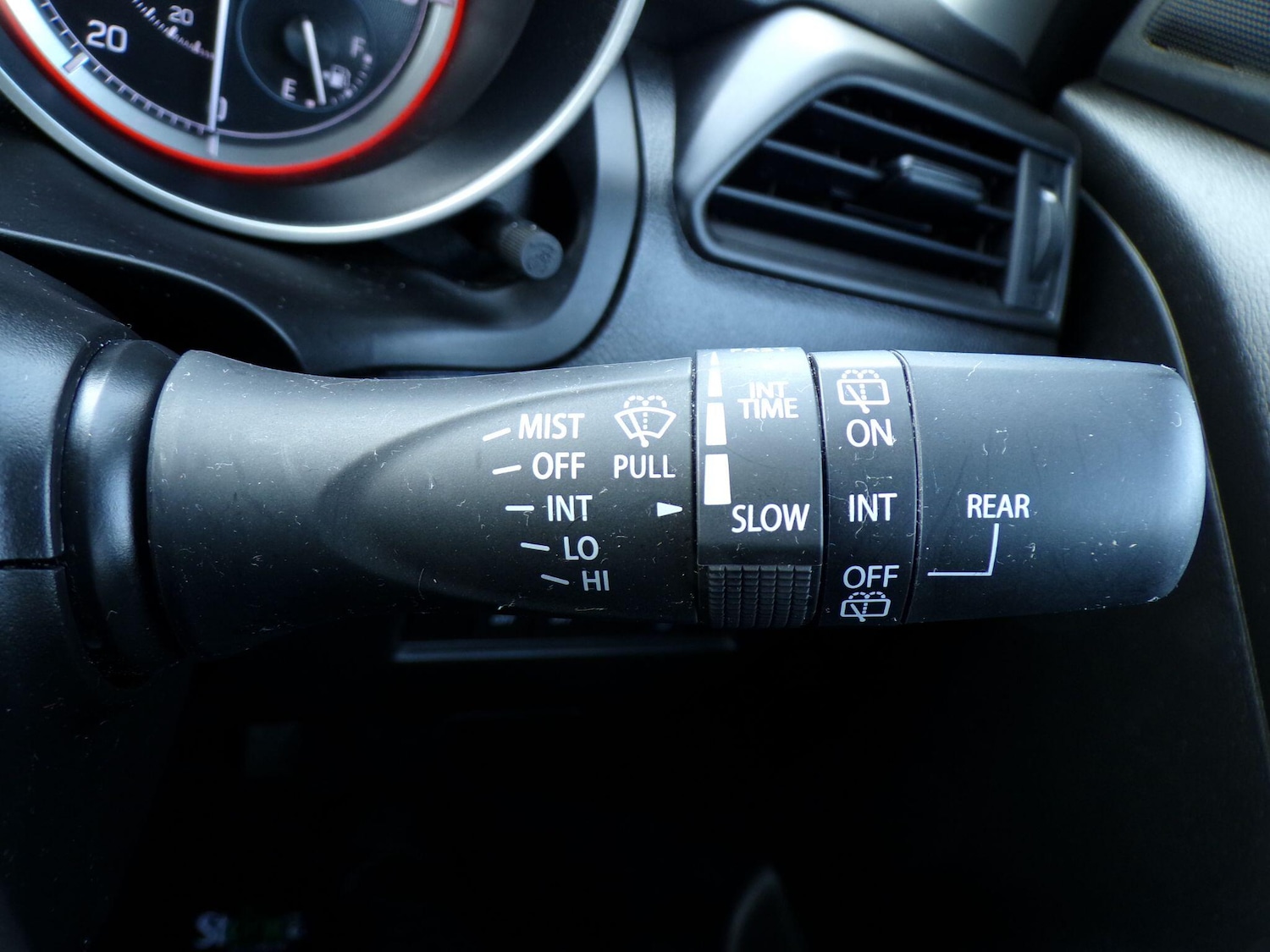 Used Suzuki Swift 2022 for sale - 77020848: Photo 17