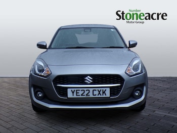 Used Suzuki Swift 2022 for sale - 77020848: Photo