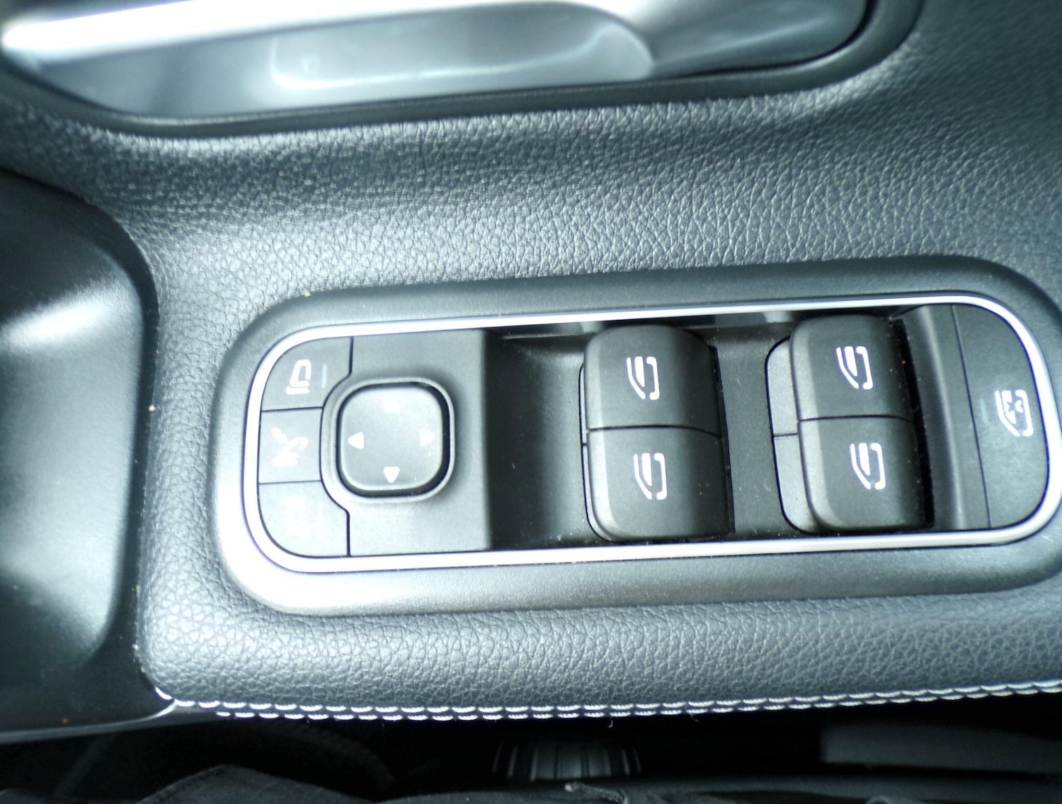 Used Mercedes-Benz CLA for sale - 78135678: Photo 16