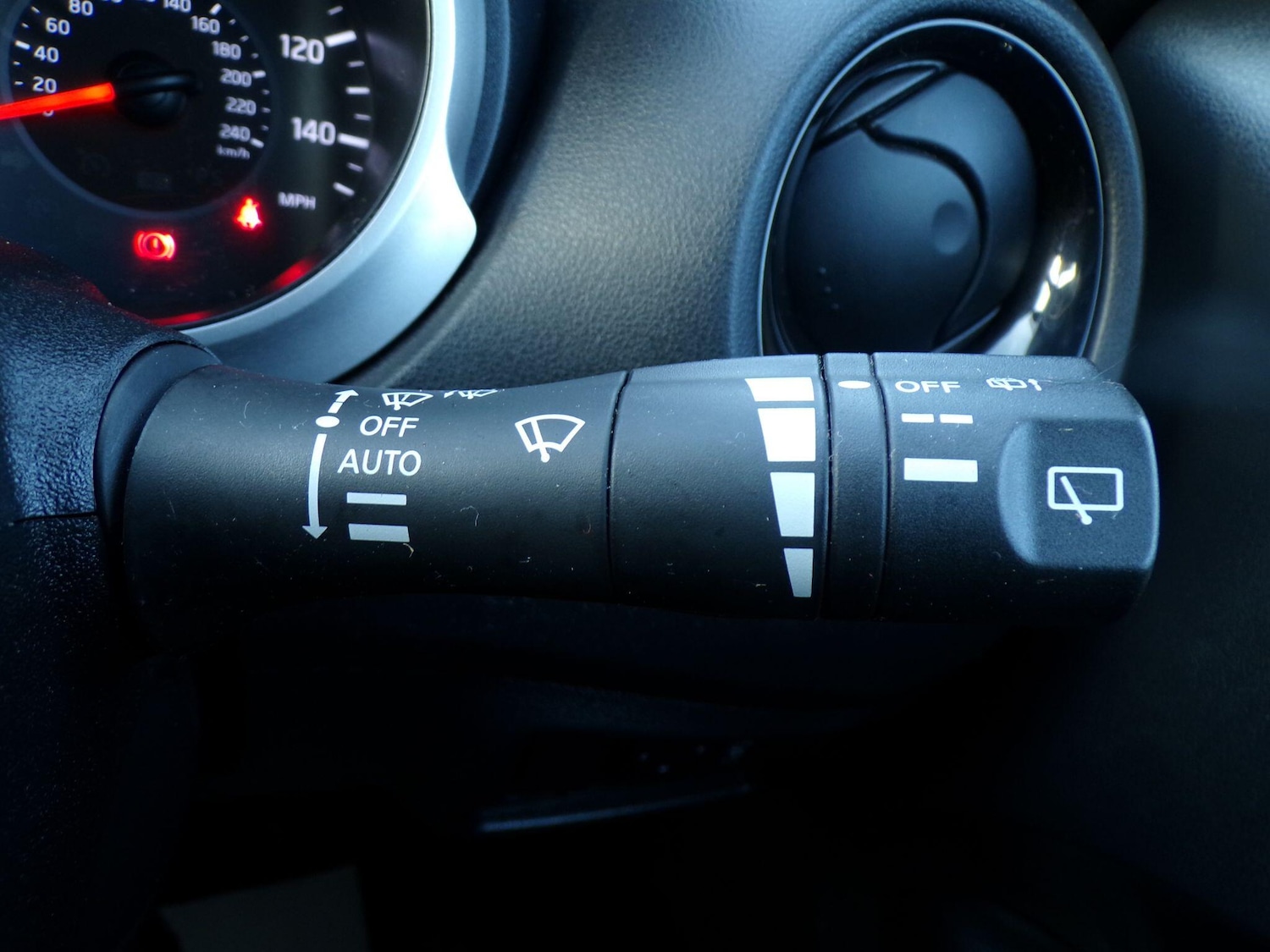 Used Nissan Juke 2017 for sale - 77143664: Photo 20