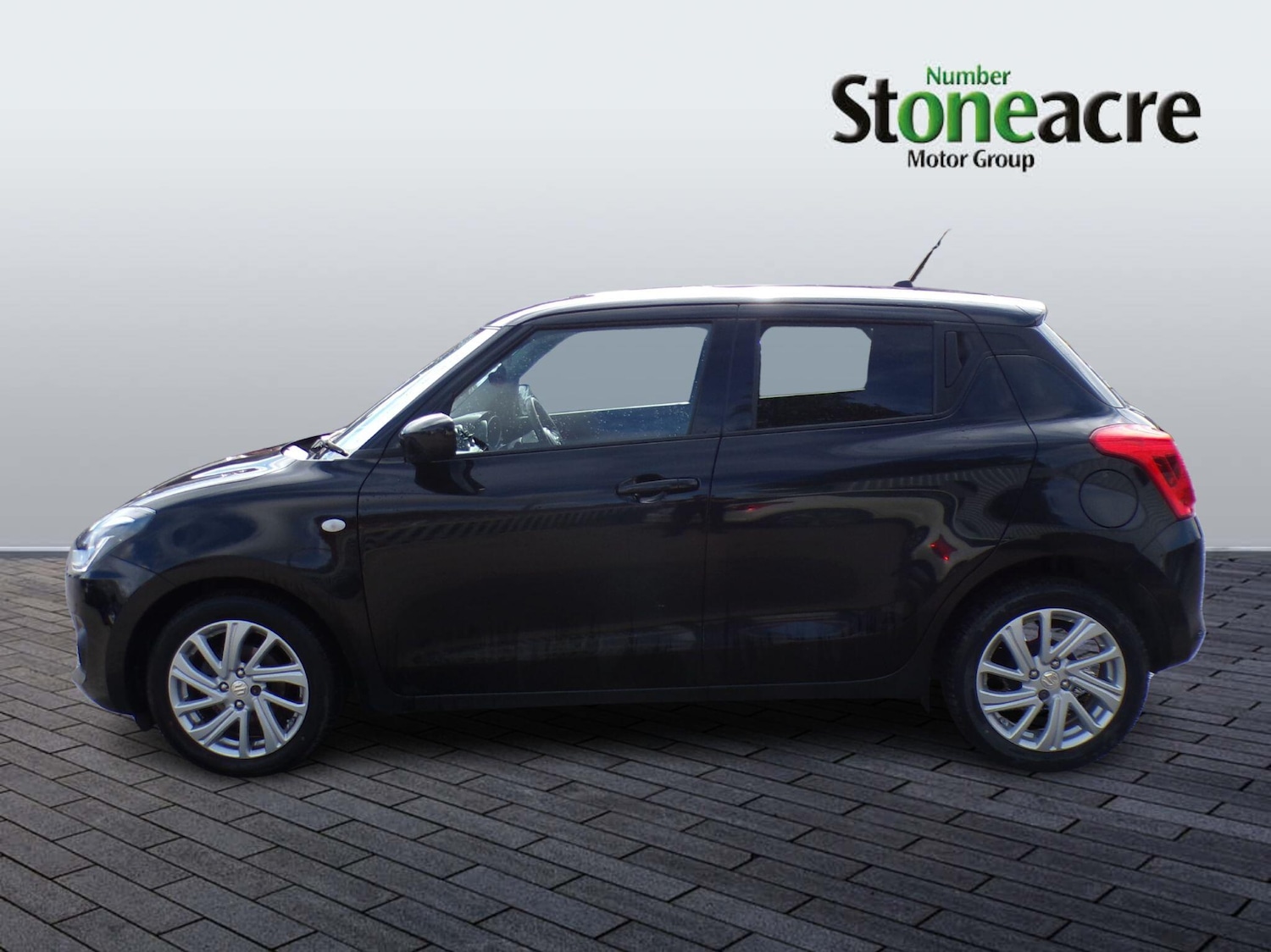 Used Suzuki Swift 2024 for sale - 76389090: Photo 4