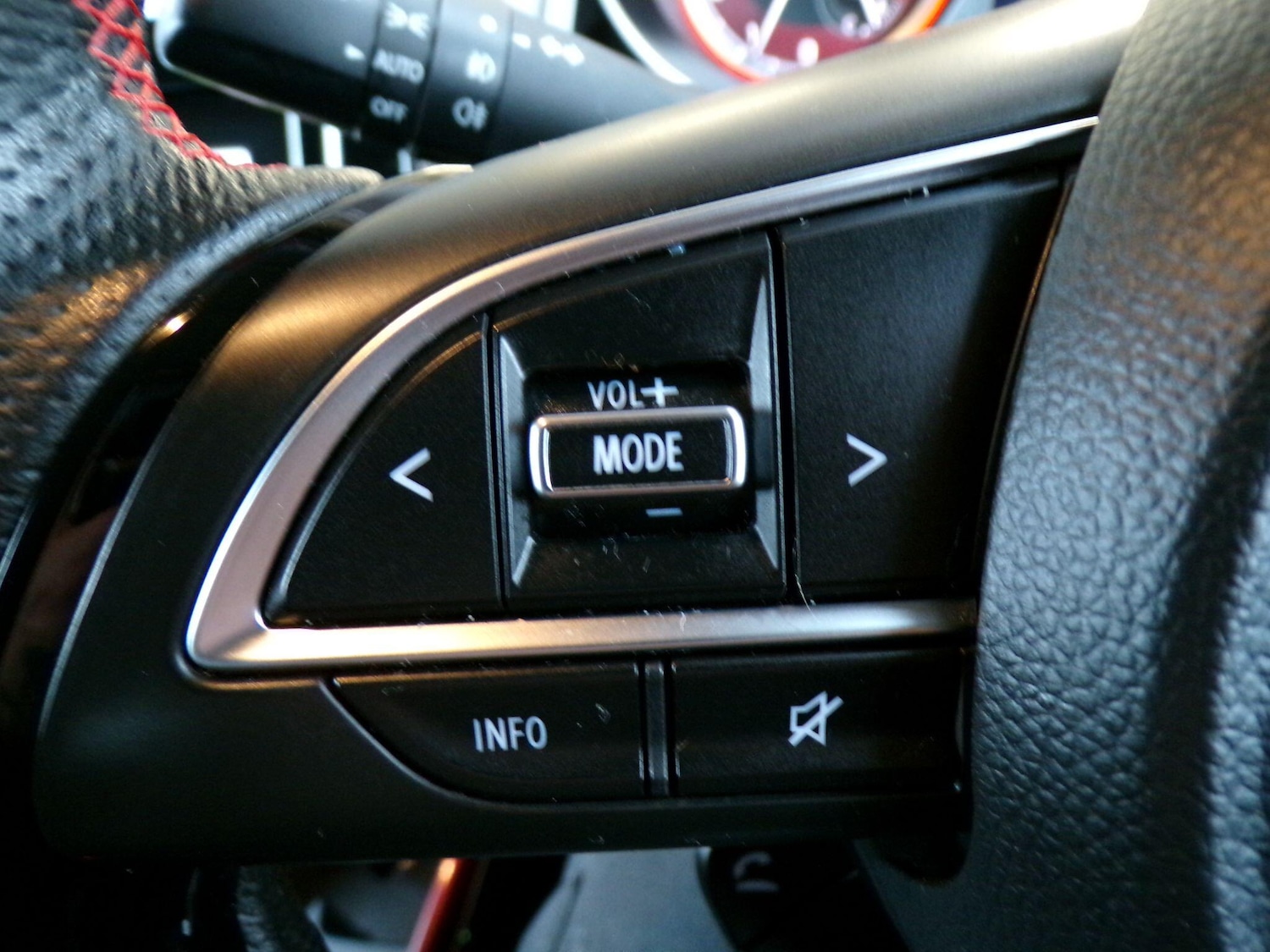 Used Suzuki Swift 2023 for sale - 76976468: Photo 22