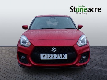 Used Suzuki Swift 2023 for sale - 76976468: Photo