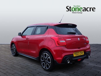 Used Suzuki Swift 2023 for sale - 76976468: Photo