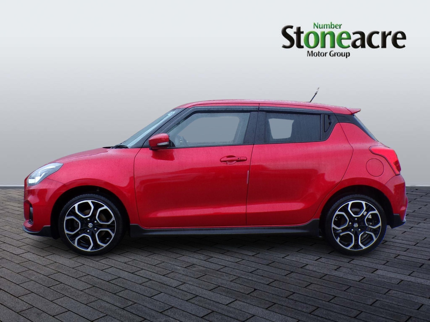 Used Suzuki Swift 2023 for sale - 76976468: Photo 5