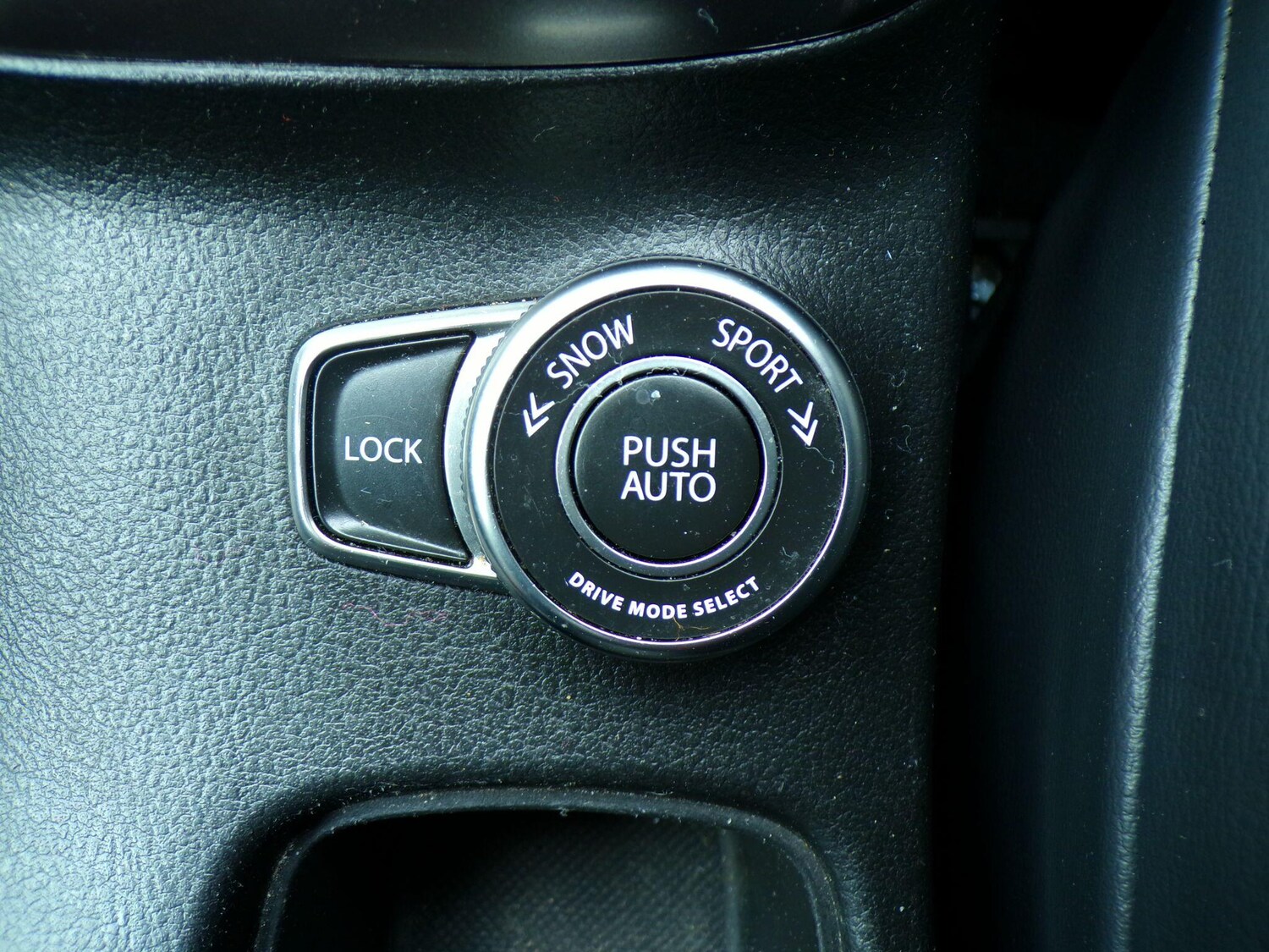 Used Suzuki SX4 S-Cross for sale - 76315273: Photo 24