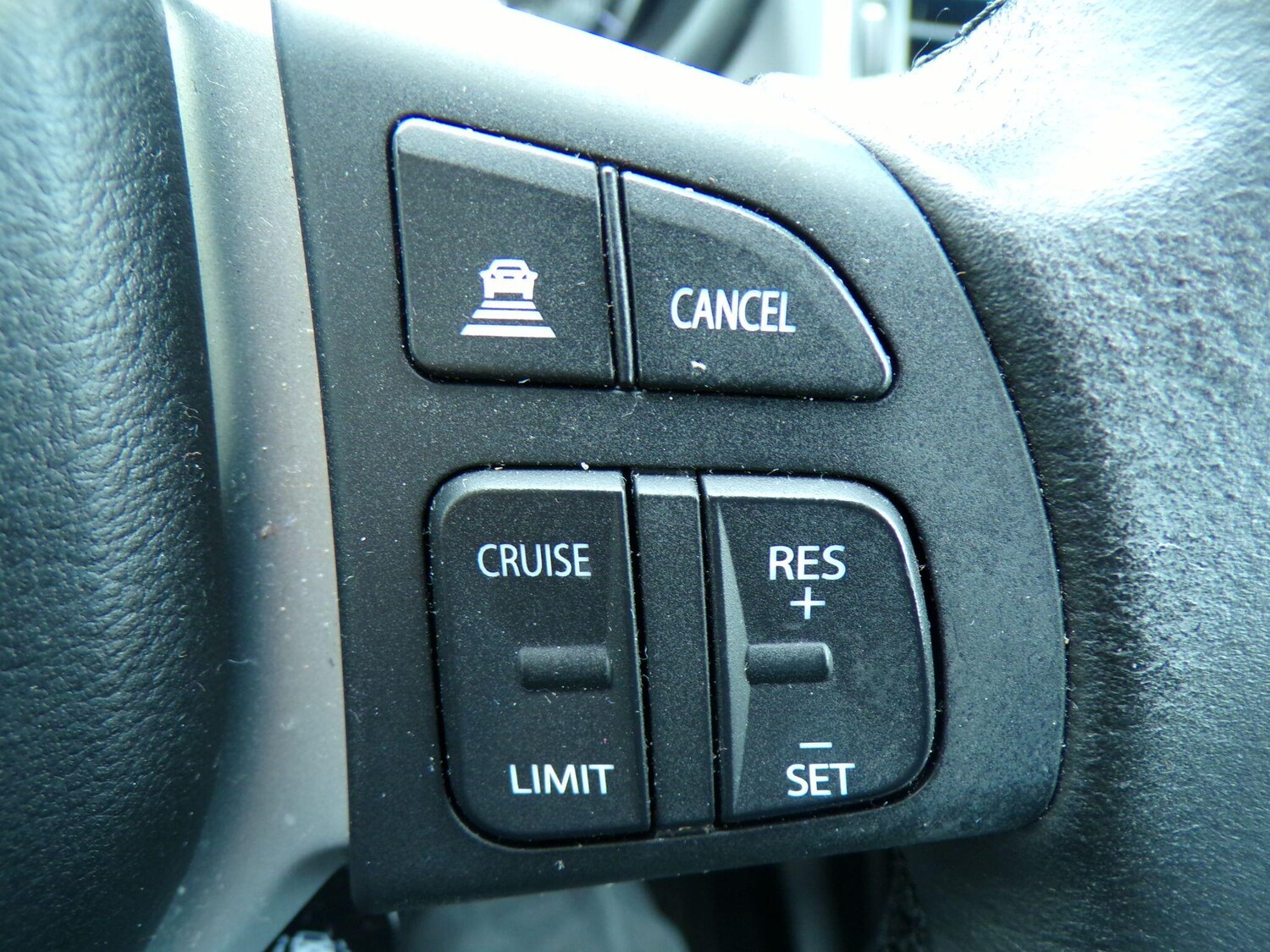 Used Suzuki SX4 S-Cross for sale - 76315273: Photo 28