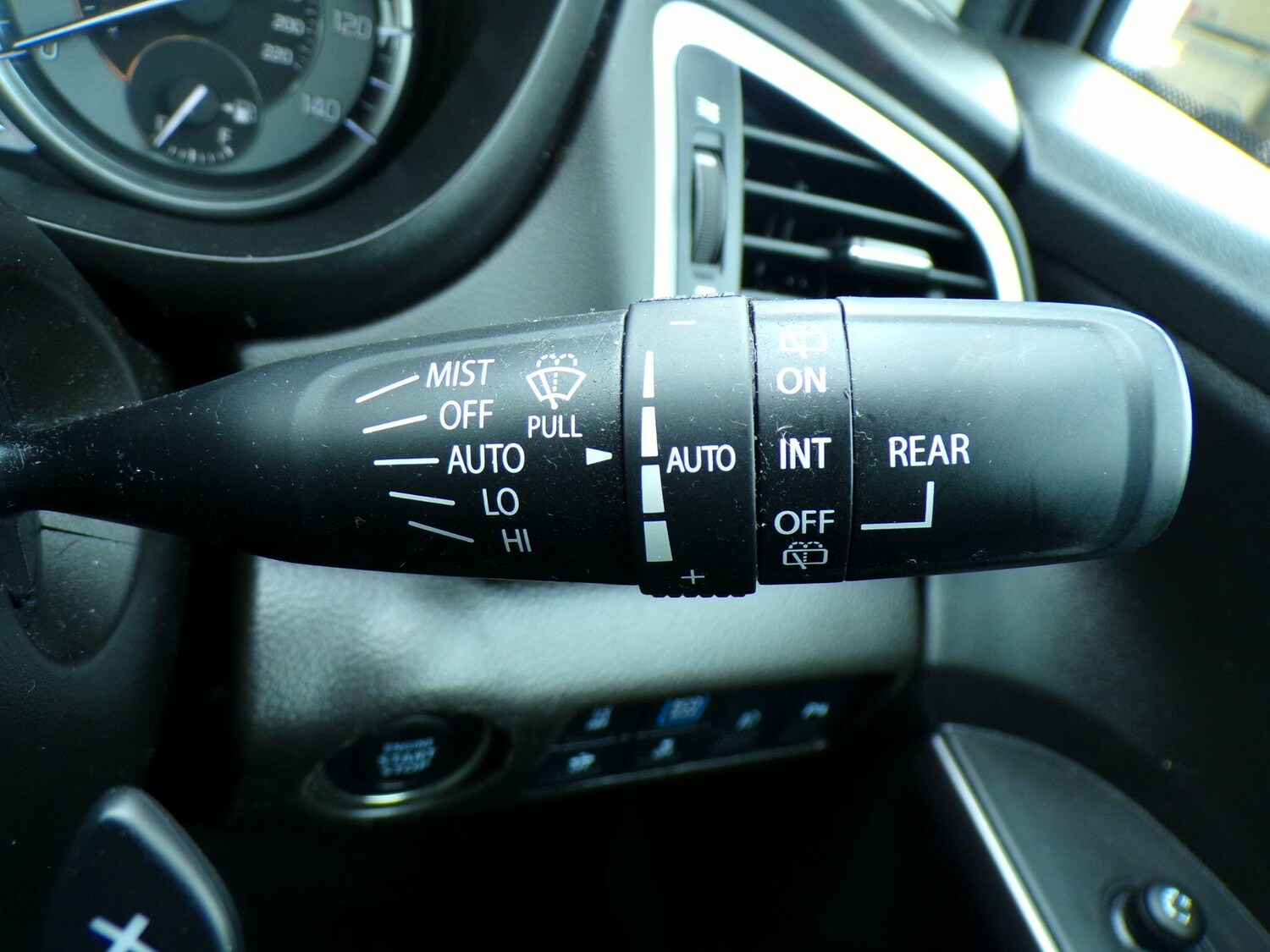 Used Suzuki SX4 S-Cross for sale - 76315273: Photo 30