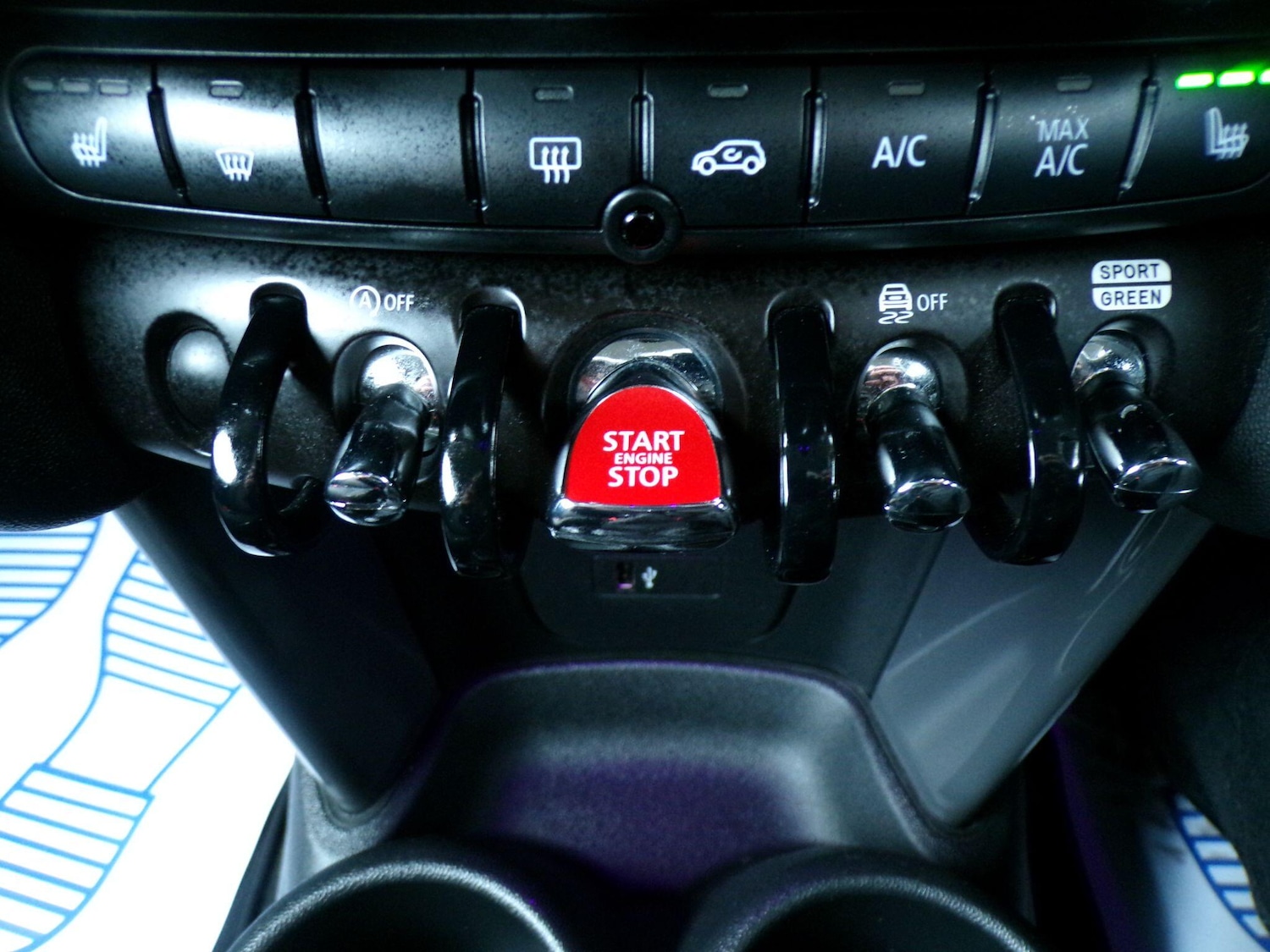 Used MINI Hatch 2020 for sale - 76715180: Photo 34