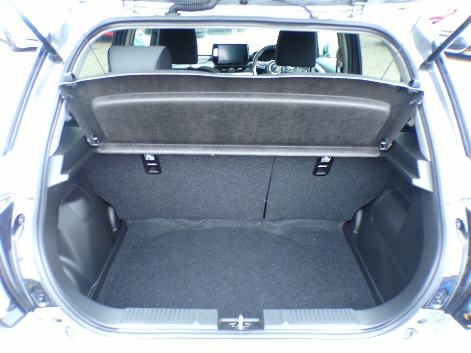 Used Suzuki Swift 2025 for sale - 76294872: Photo 14
