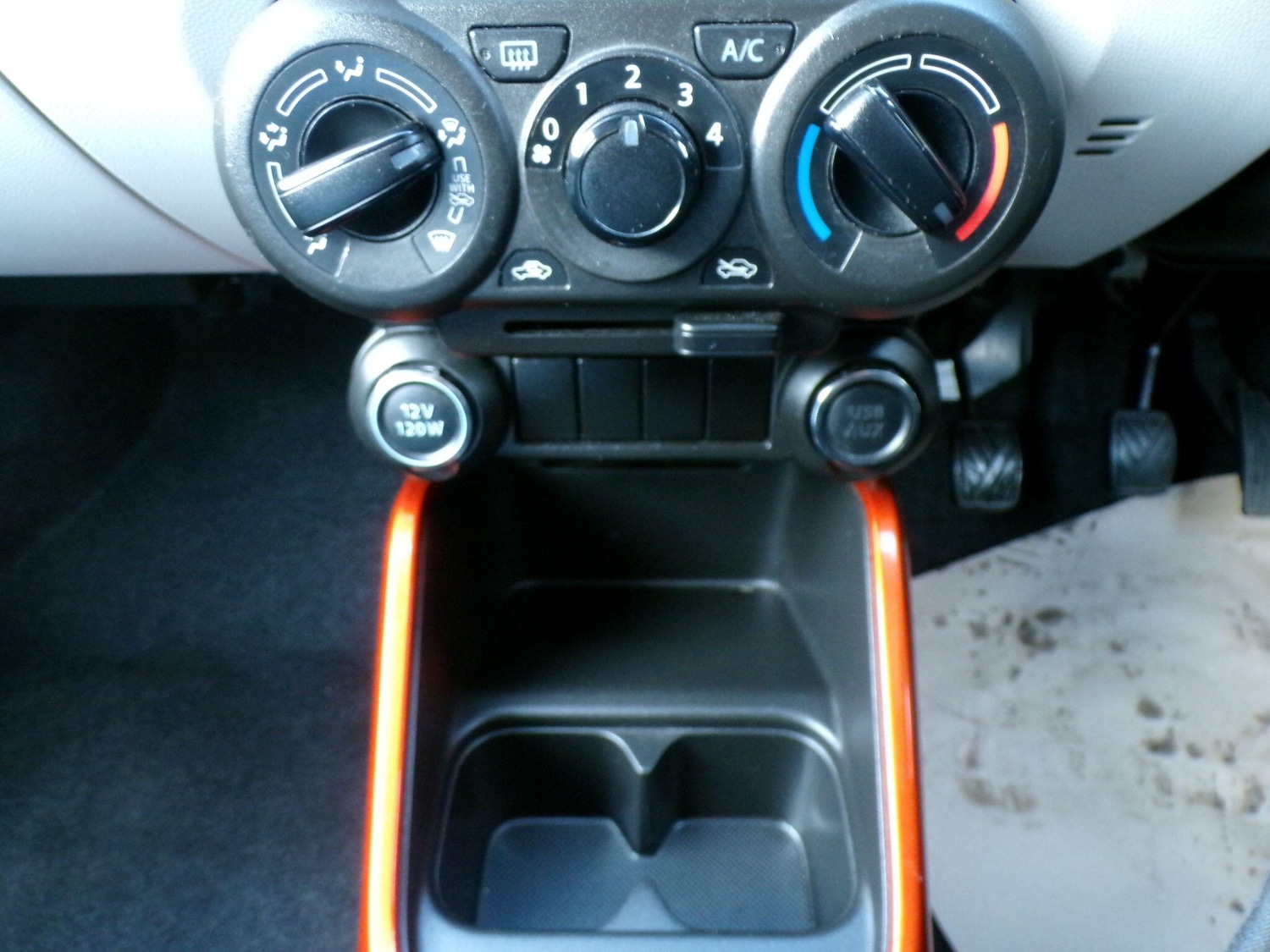 Used Suzuki Ignis 2017 for sale - 76913007: Photo 11