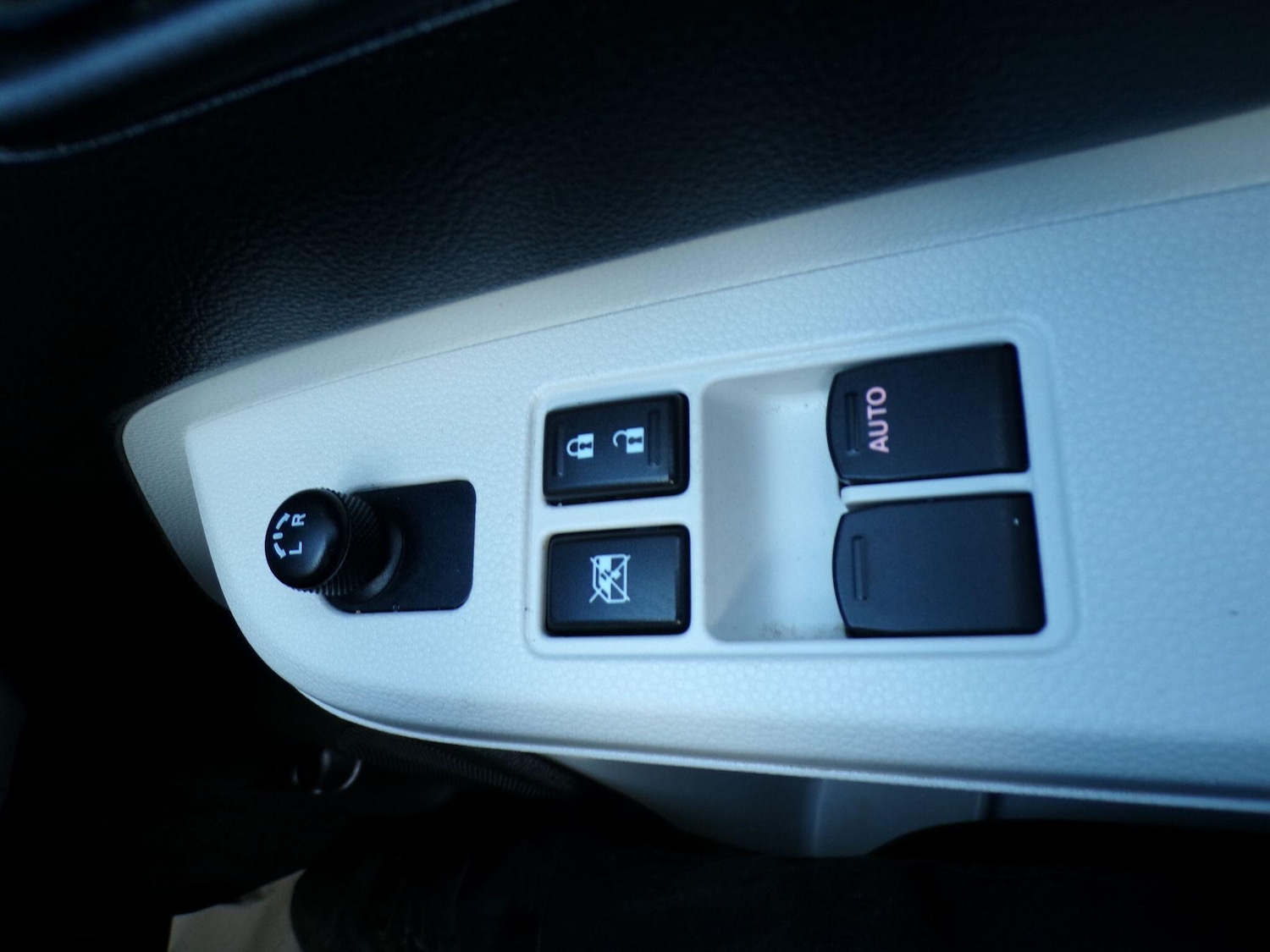 Used Suzuki Ignis 2017 for sale - 76913007: Photo 17