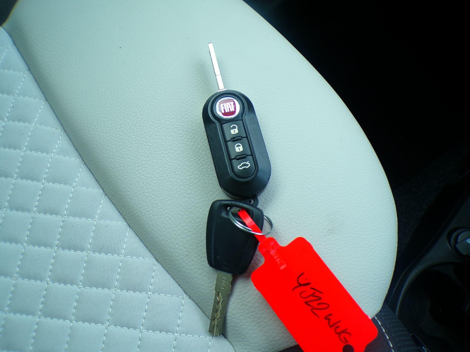 Used Fiat 500 2022 for sale - 76839681: Photo 20