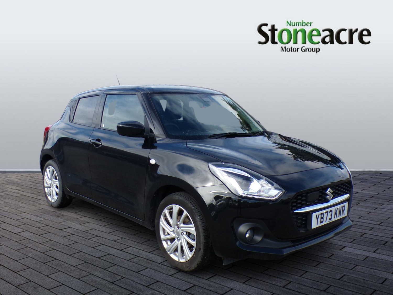Used Suzuki Swift 2024 for sale - 76179517: Photo 1