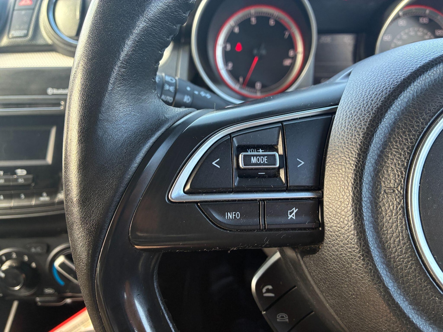 Used Suzuki Swift for sale - 78057951: Photo 13