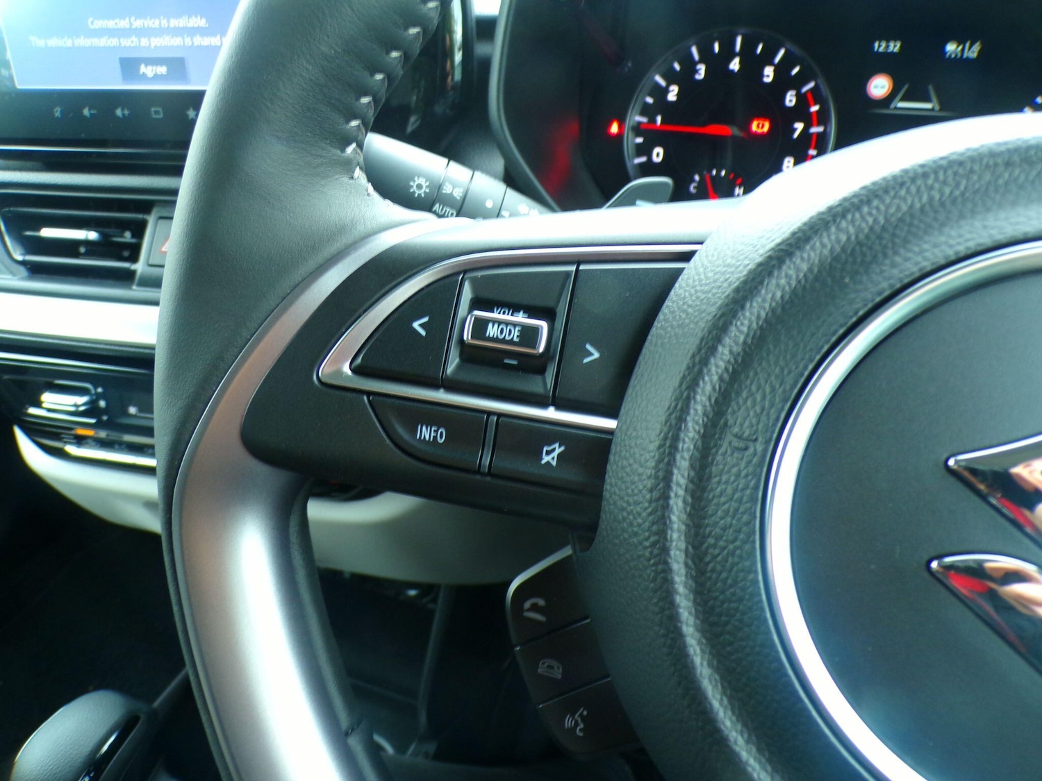 Used Suzuki Swift 2025 for sale - 76349865: Photo 13