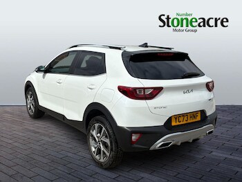 Used Kia Stonic 2024 for sale - 79475267: Photo