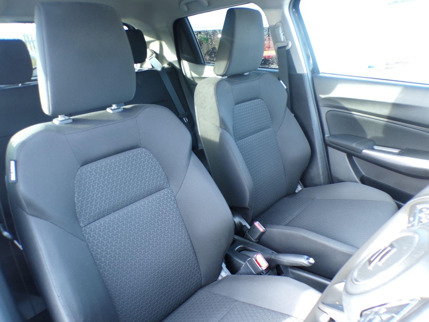 Used Suzuki Swift 2020 for sale - 77267105: Photo 14