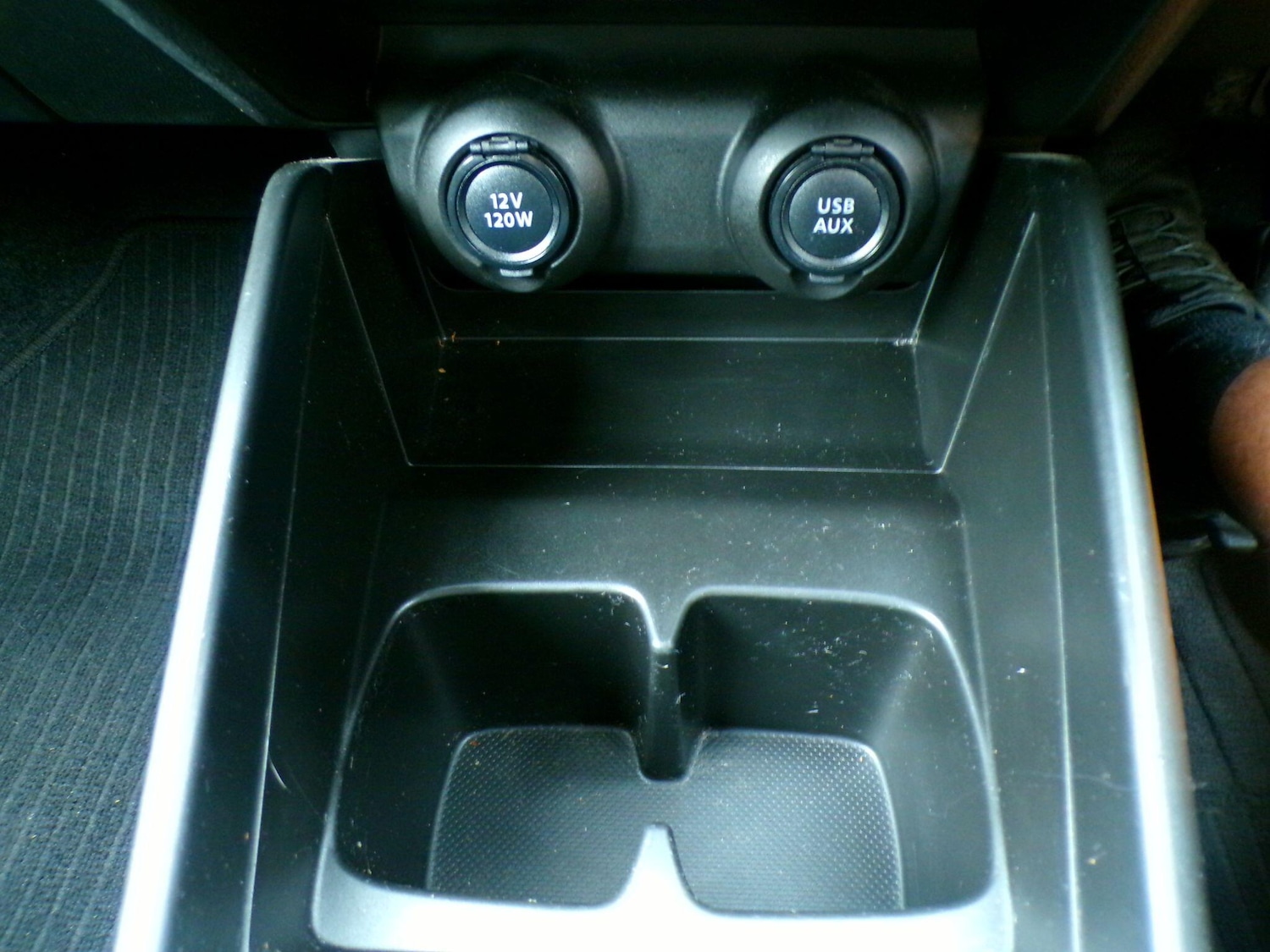 Used Suzuki Swift 2023 for sale - 76537800: Photo 10